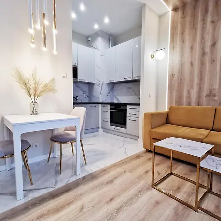 Zajezdnia Wrzeszcz By Triapart